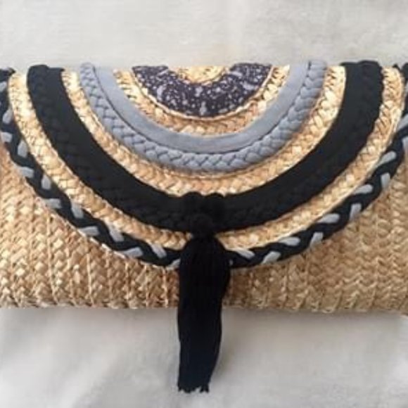 NEW Straw Clutch - Picture 1 of 1